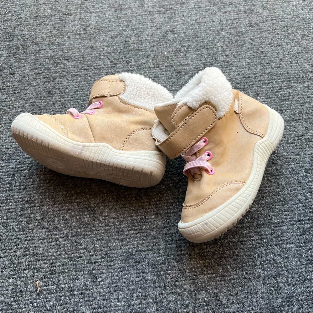 Oomphies Tan and Pink Cozy Boots with Velcro Straps